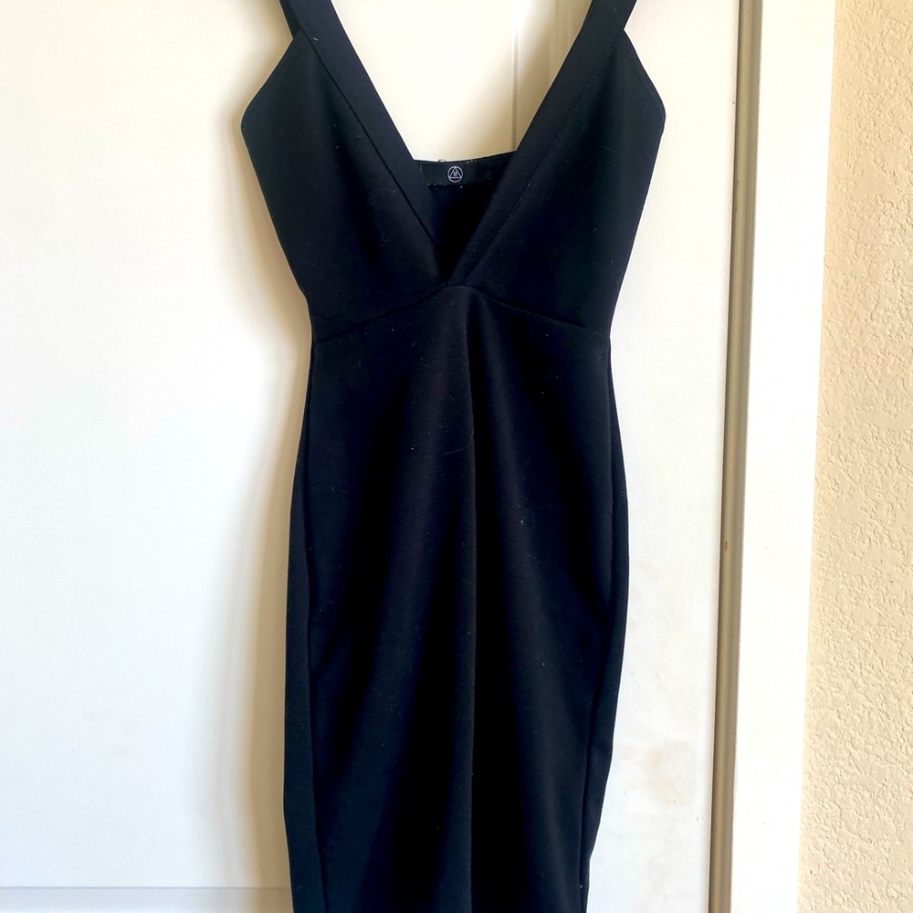 Volcom: little black dress - deep v